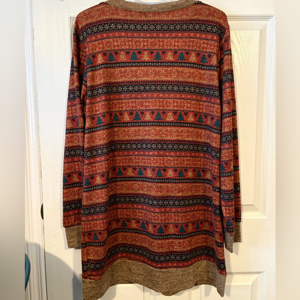 Multicolor Patterned Women's Sweater - Picture 2 of 9